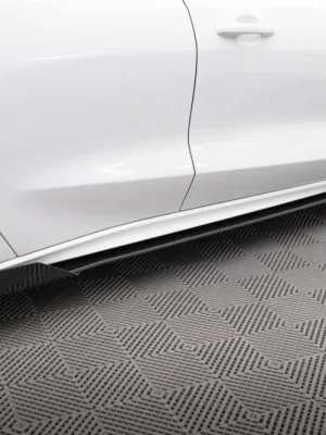 Akce Maxton Design "Racing durability" difuzory pod boční prahy s křidélky pro Ford Focus, Focus ST Mk4, plast ABS bez povrchové úpravy